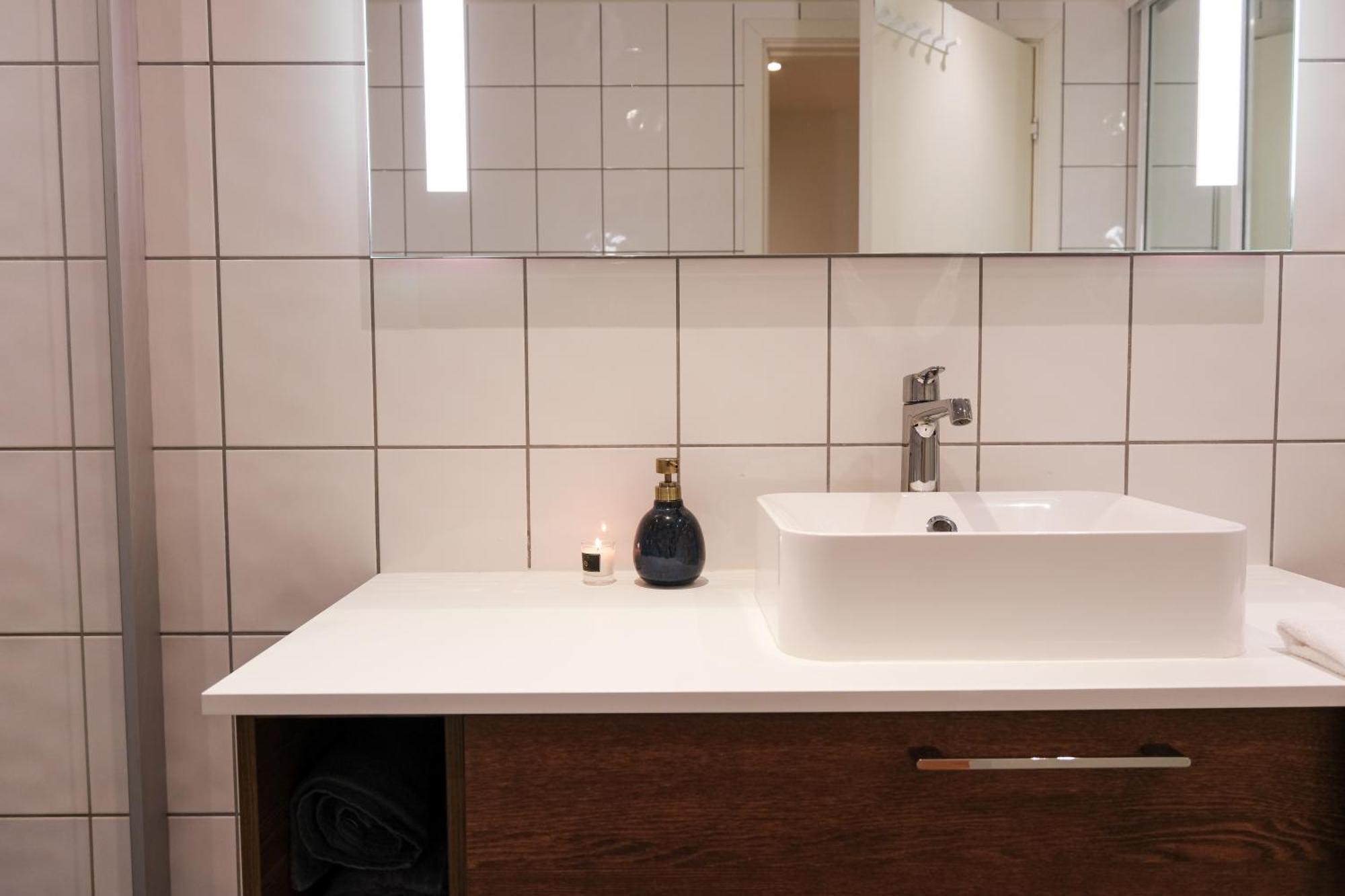 Modern Comfort In The Heart Of Bergen Exteriör bild